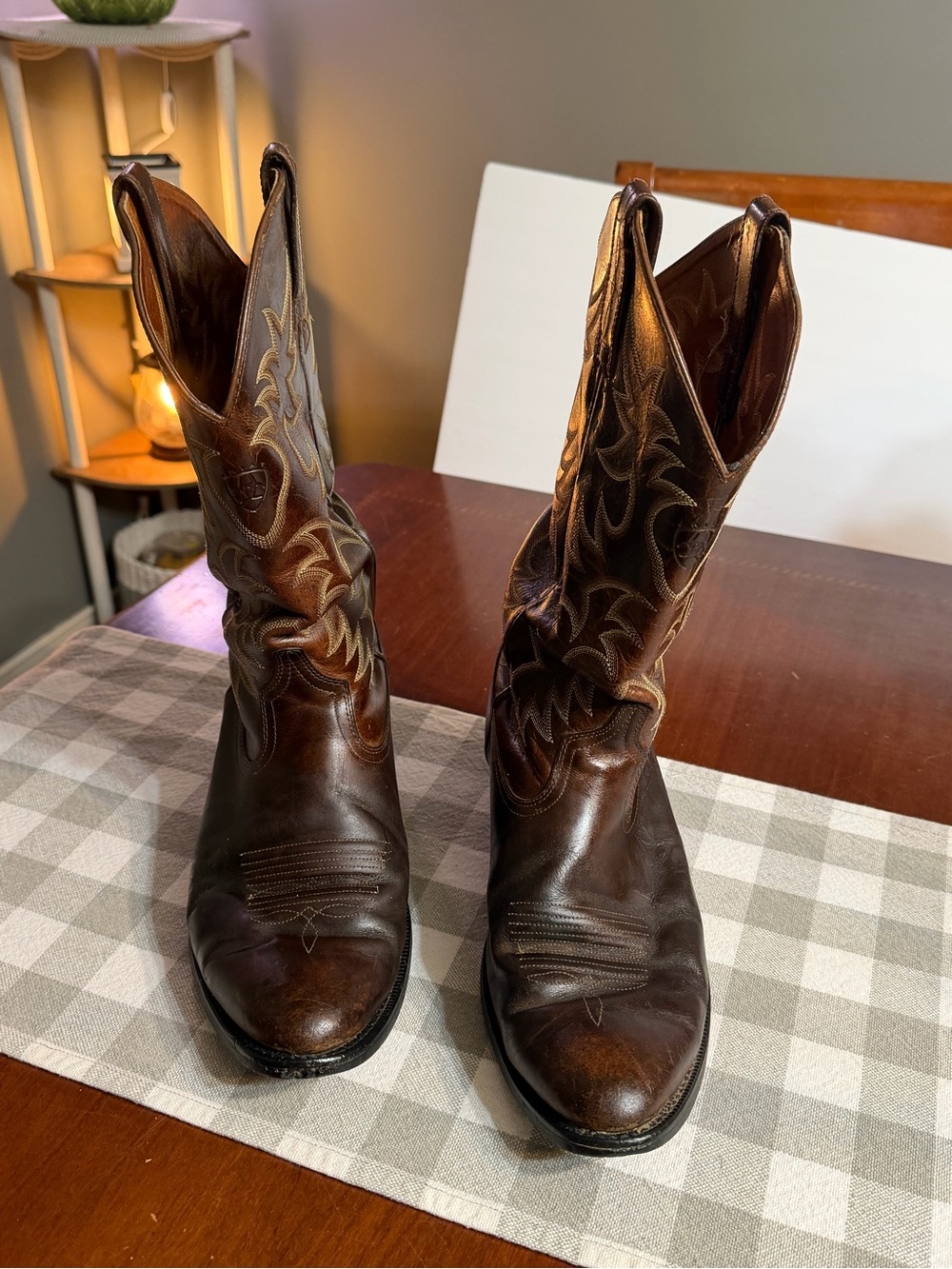 Men's Ariat Western Boots 11EE Wide - Brown Leather - Style 347